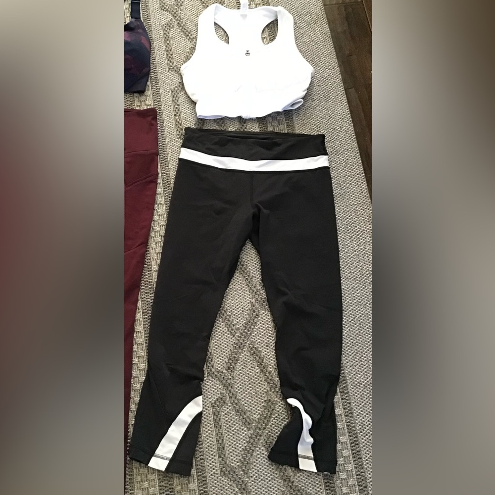 lululemon athletic Leggings (Size 4) with 90 Deg Front Zip Sports Bra (S) Set. - Picture 2 of 5